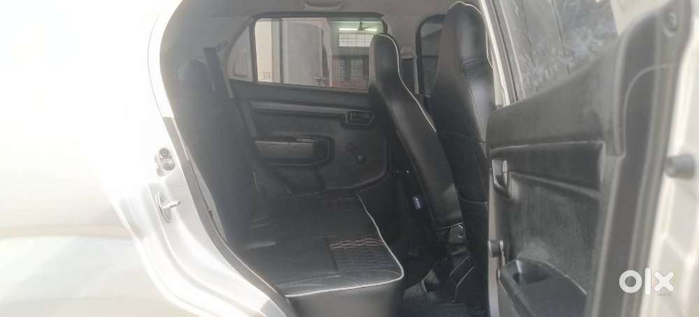 Maruti Suzuki S-presso Vxi At, 2022, Petrol