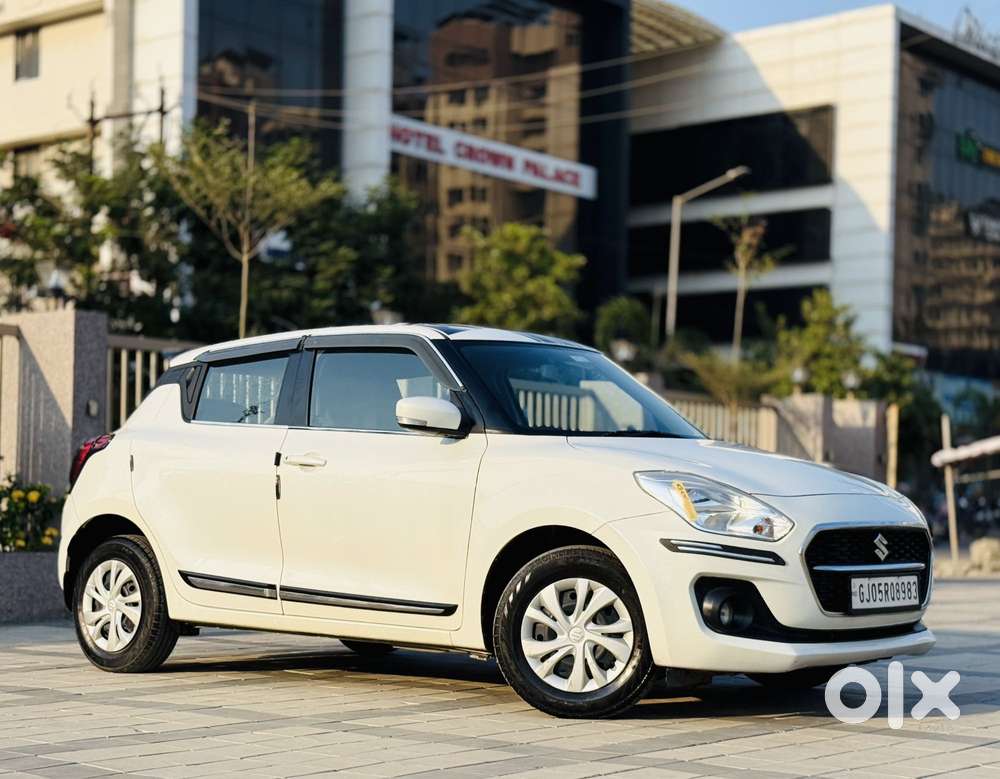 Maruti Suzuki Swift Vxi Optional, 2022, Petrol