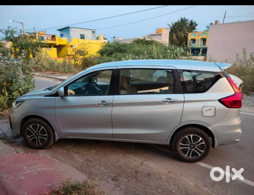 Maruti Suzuki Ertiga Zxi At, 2022, Petrol