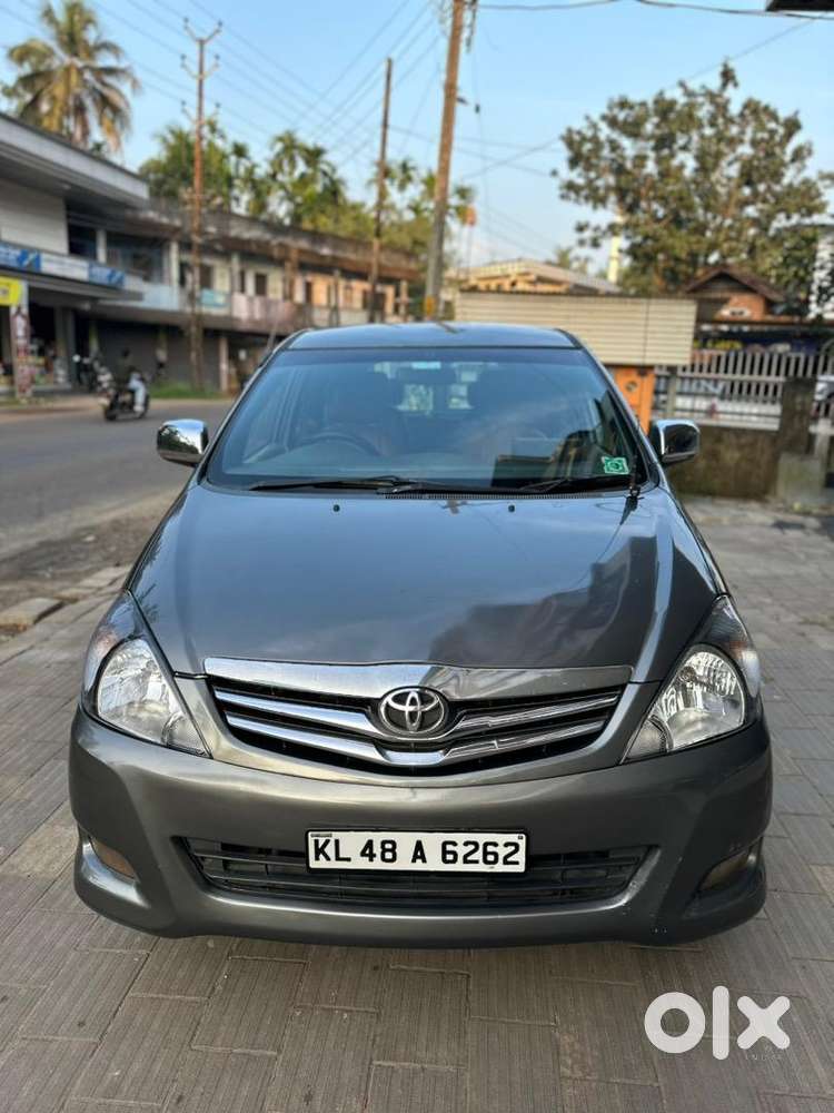 Toyota Innova 2009 Diesel Well Maintained