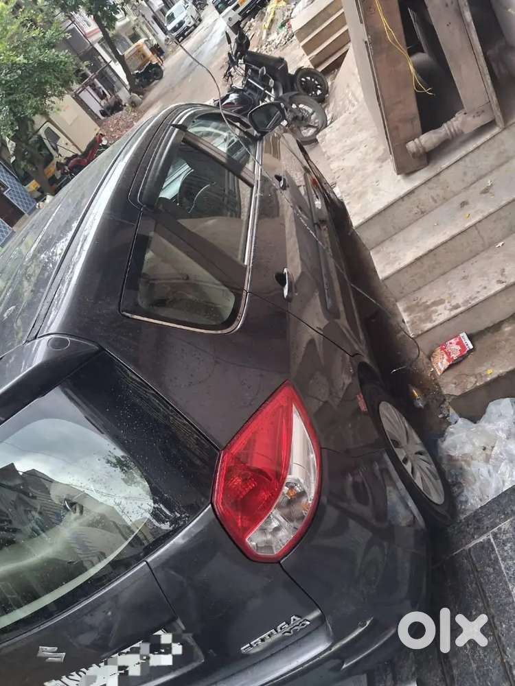 Maruti Suzuki Ertiga 1.5 2015