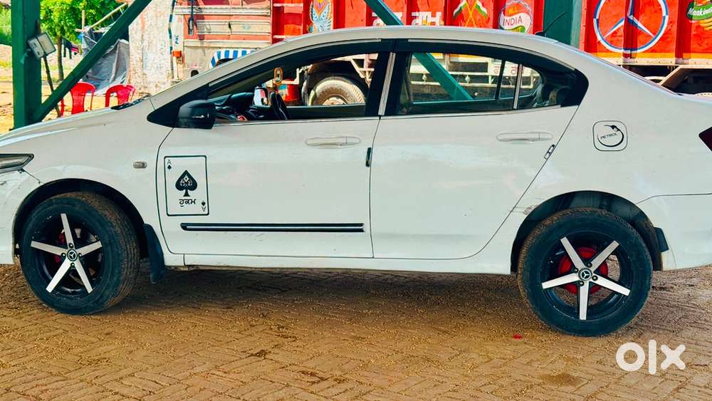 Honda City 2010 Petrol Well Maintained
