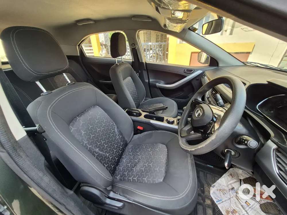 Tata Nexon Petrol 2022 Variant 1.2 Rtn