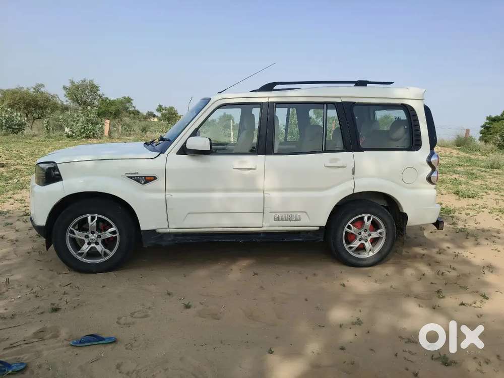 Mahindra Scorpio 2017