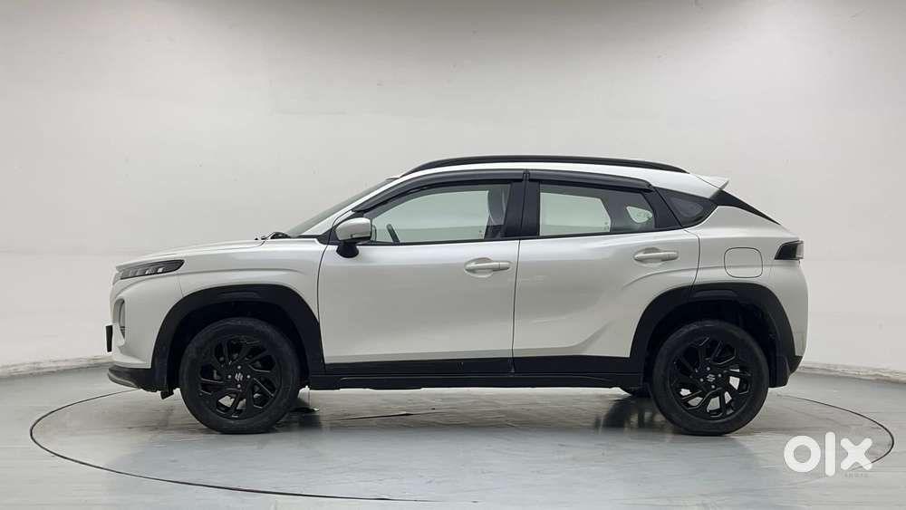 Maruti Suzuki Fronx Delta Plus 1.2l Mt, 2024, Petrol