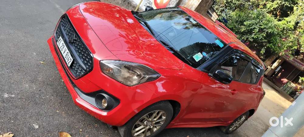 Swift 2023 Zxi Amt Petrol 40000 Km Driven