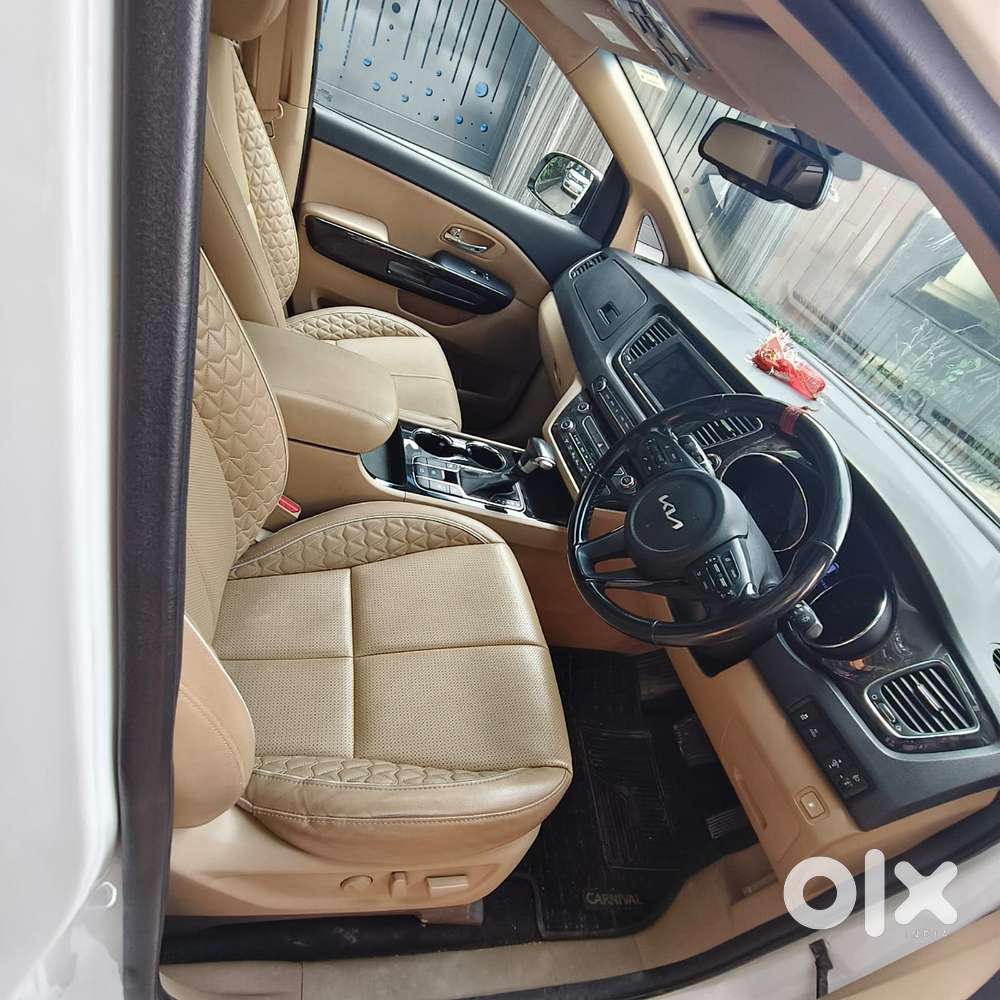 Kia Carnival Limousine Plus 7 Str, 2022, Diesel