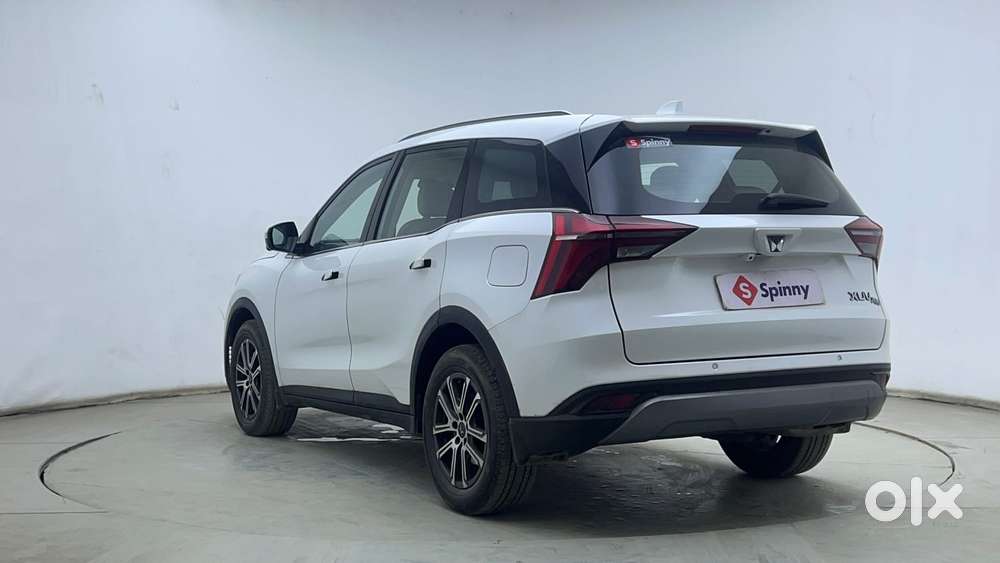 Mahindra Xuv700 2.0 Ax 7 Petrol At Luxury Pack Str, 2022, Petrol
