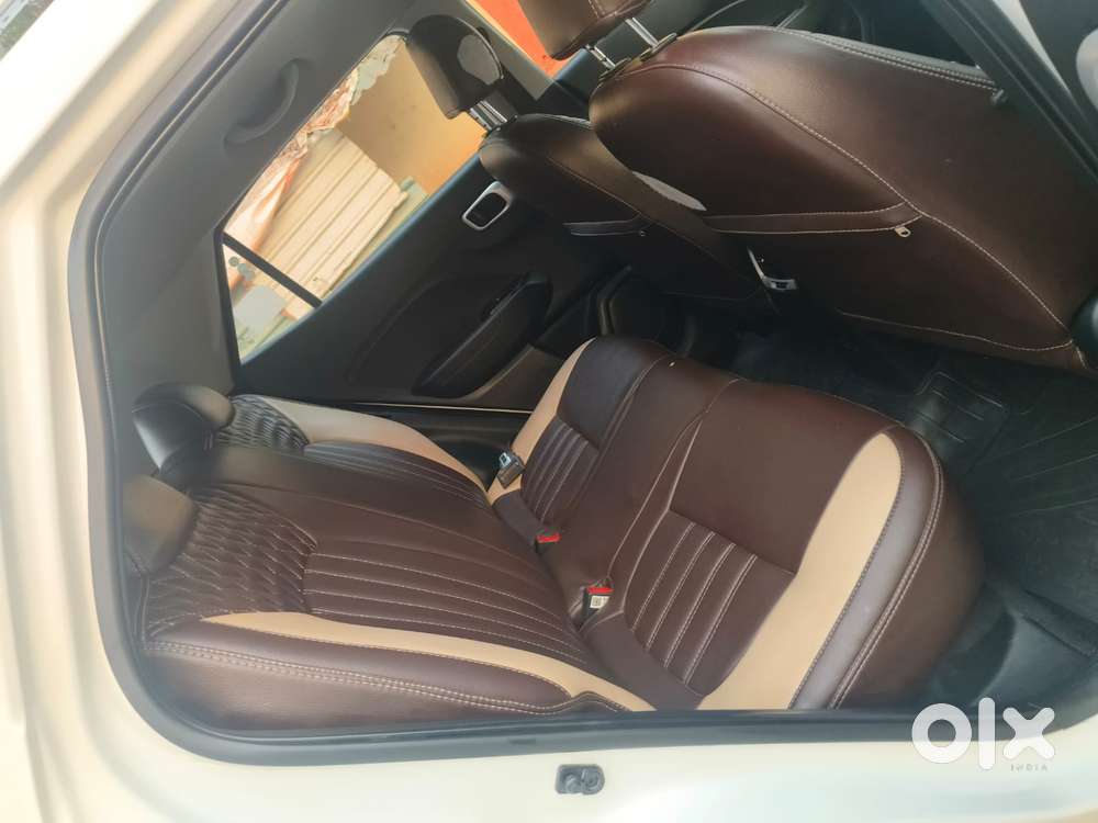 Hyundai Venue 1.2 S (o), 2022, Petrol