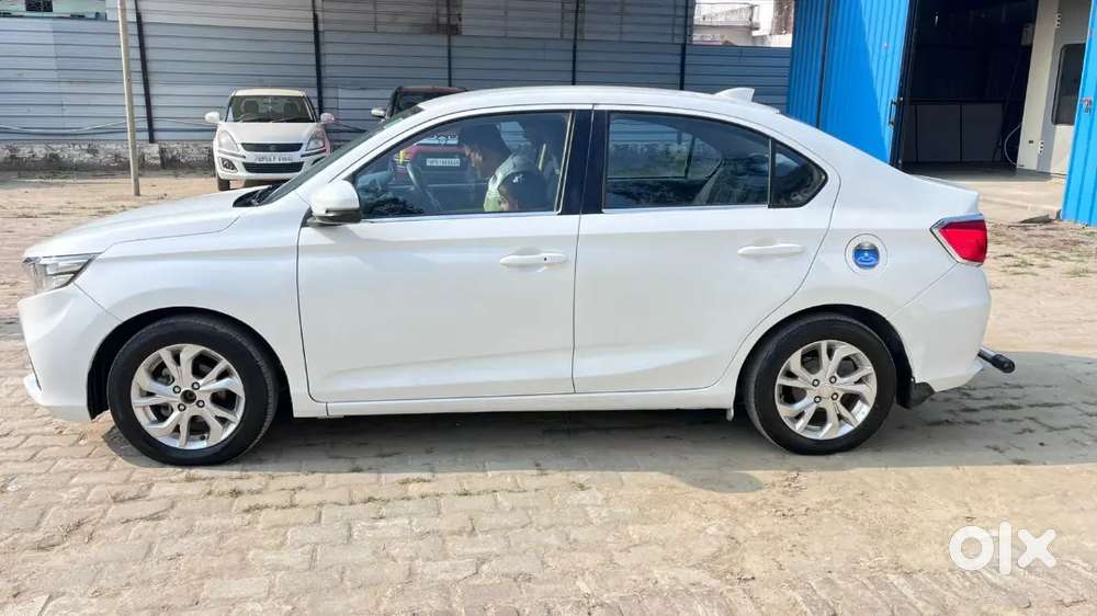 Car 2018 Honda