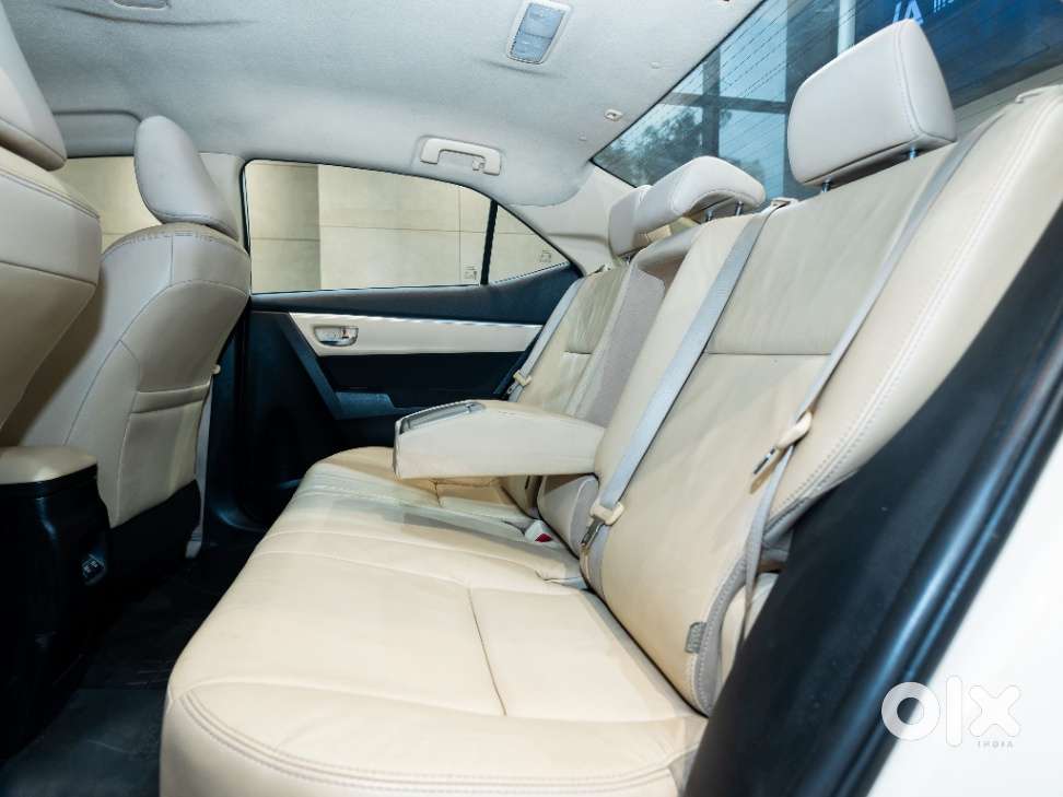 Toyota Corolla Altis 1.8g Limited, 2017