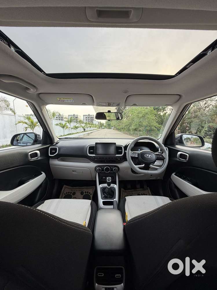 Hyundai Venue Sx Mt, 2023, Diesel