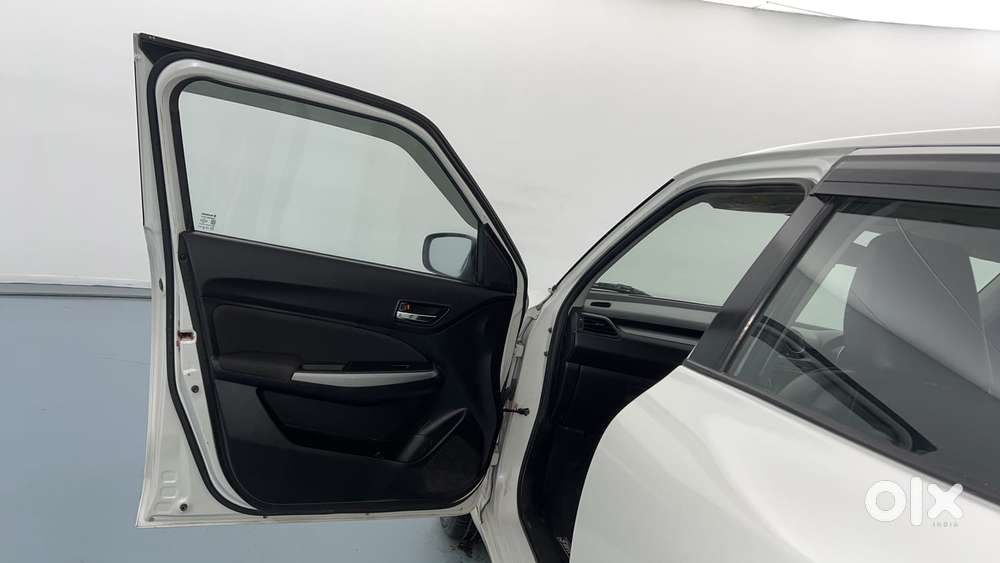 Maruti Suzuki Swift Zdi Plus, 2018, Diesel