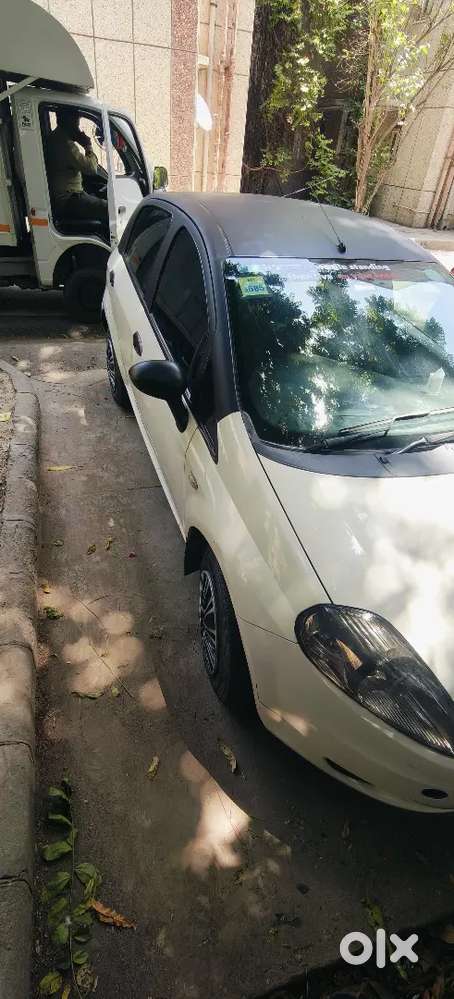 2031 Tak Valid Hai Up-16 Number Car