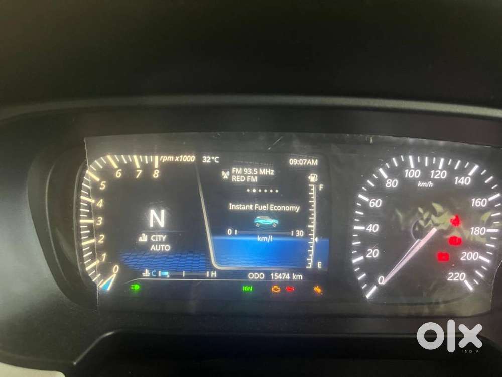 2024 Tata Punch Creative Amt Dual Tone  15,500 Km  Single Owner
