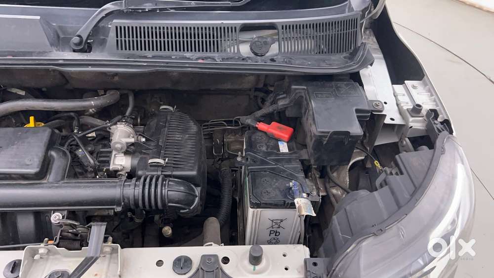 Renault Triber 1.0 Rxz Dual Tone, 2022, Petrol