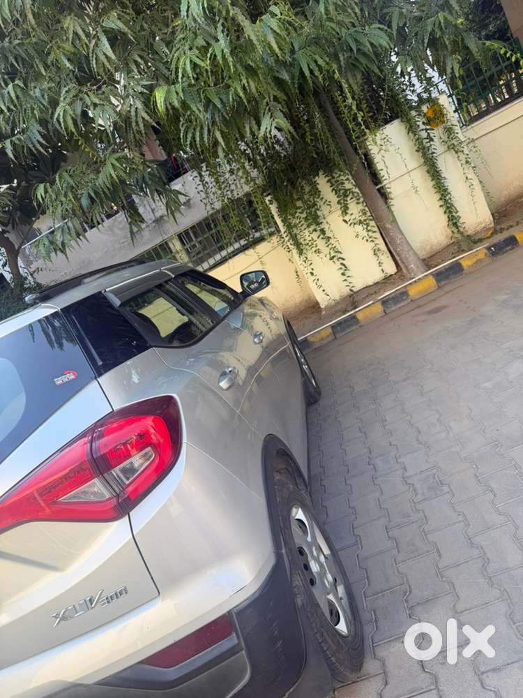 Mahindra Xuv300 2023 Diesel Car