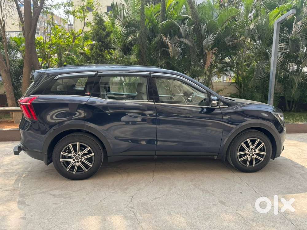 Mahindra Xuv700 2022 Petrol Automatic 7 Seater 1st Owner