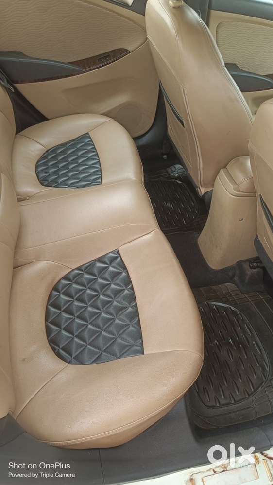 Hyundai Fluidic Verna 2012