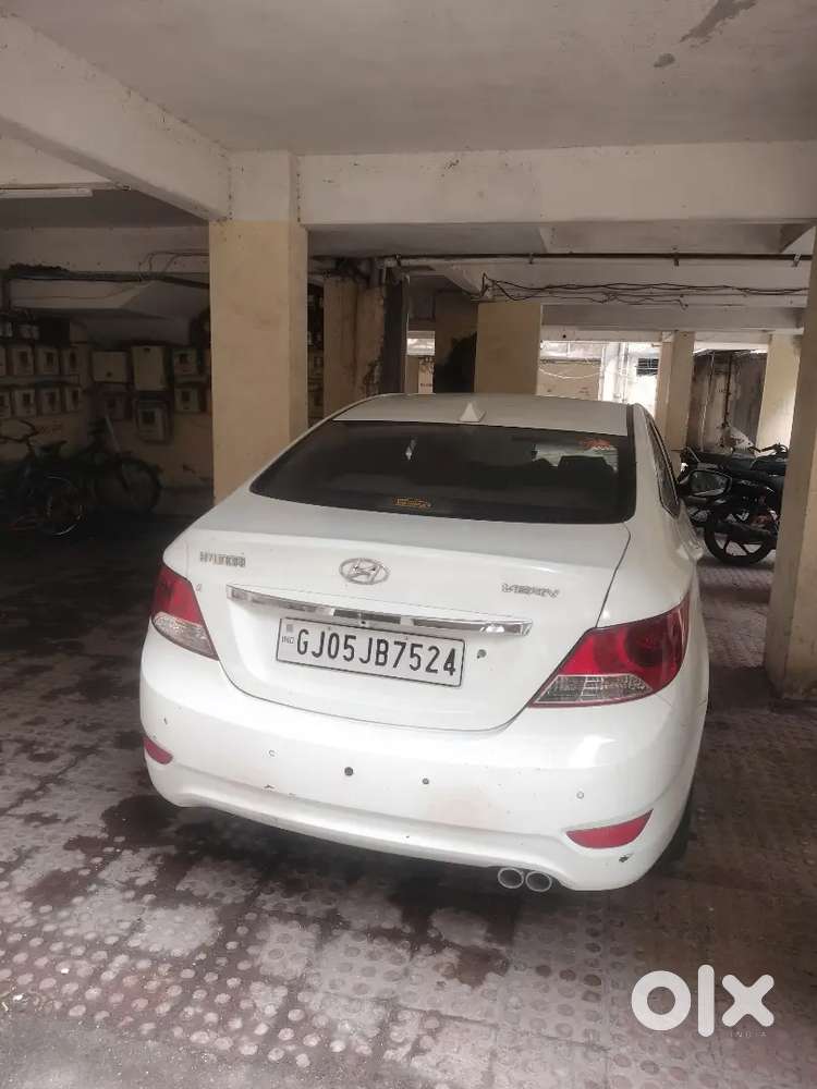 Hyundai Verna 1.6 Sx 2012