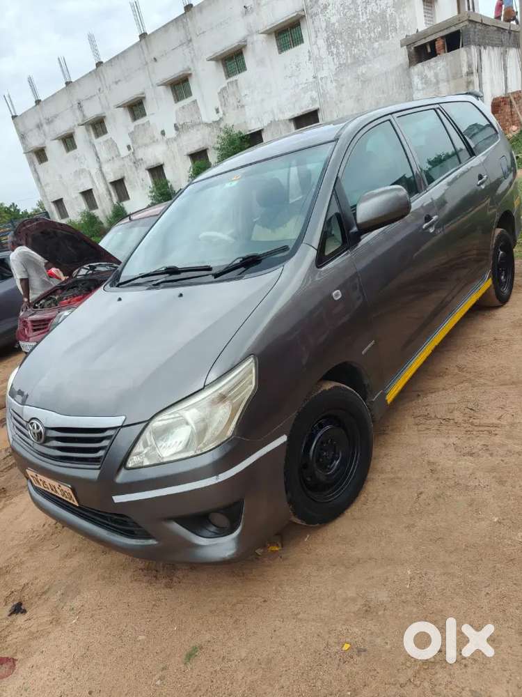 Toyota Innova 2.5 Diesel 2012