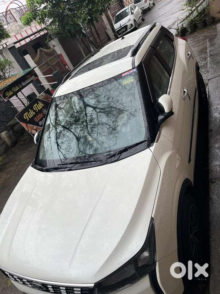 Mahindra Xuv 300 2021 Diesel Well Maintained