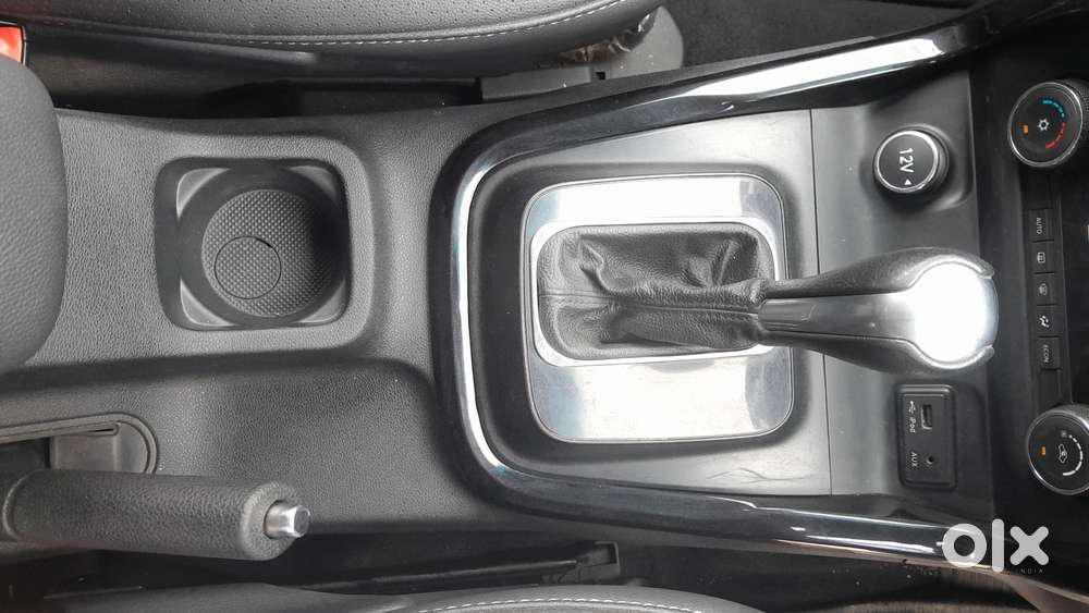 Tata Hexa 2.2 Xta 4x2 7 Str, 2017, Diesel