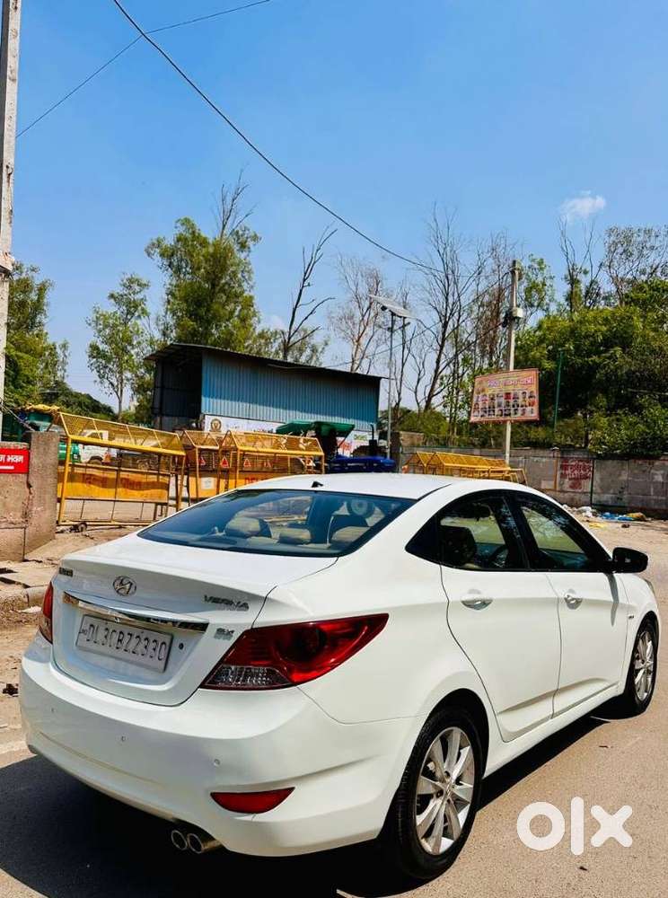 Hyundai Verna Vtvt 1.6 Sx, 2012, Petrol