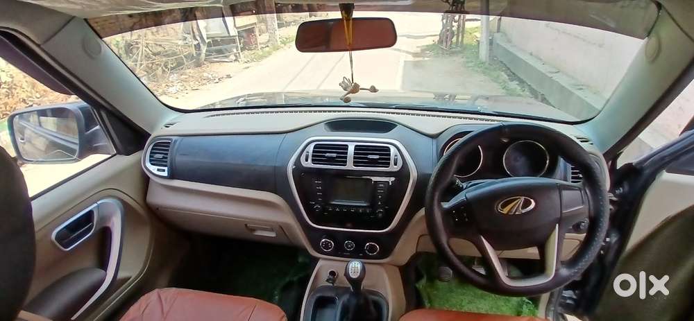 Mahindra Tuv 300 T8, 2018, Diesel