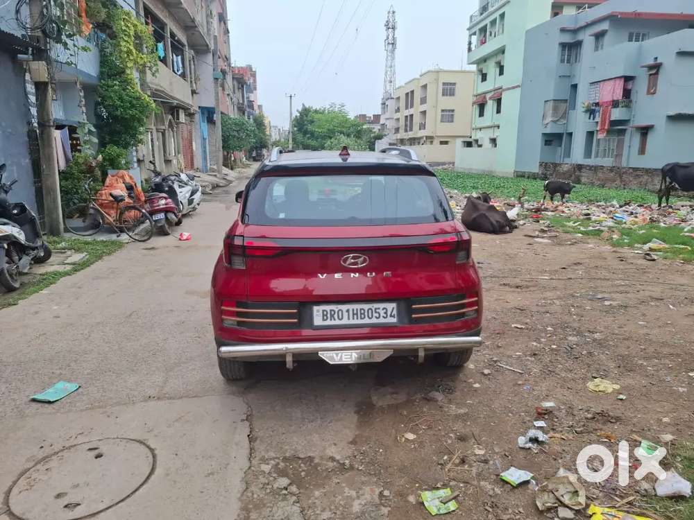 Hundai Vanue Petrol,good Condition,