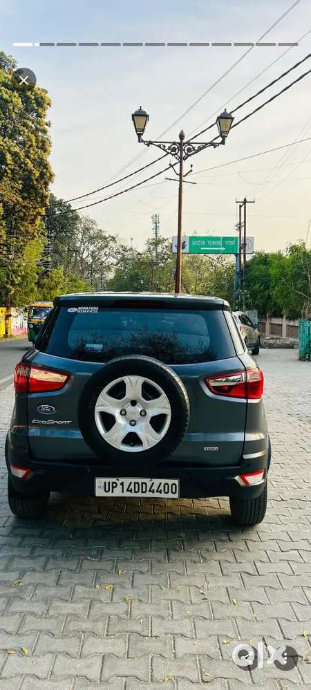 अच्छी कंडिशन कार  80000 चली