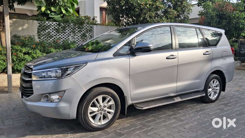 Toyota Innova Crysta 2.4 G Plus Mt, 2016, Diesel