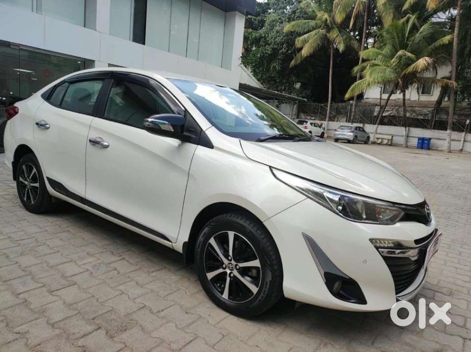 Toyota Yaris Ativ Vx Cvt, 2021, Petrol