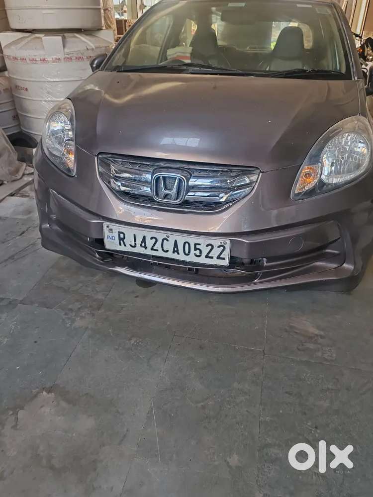 Honda Amaze 2014 Diesel Well Maintained