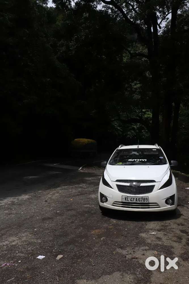 Chevrolet Beat Petrol 2010