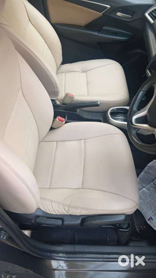 Honda Jazz V Cvt, 2017, Petrol