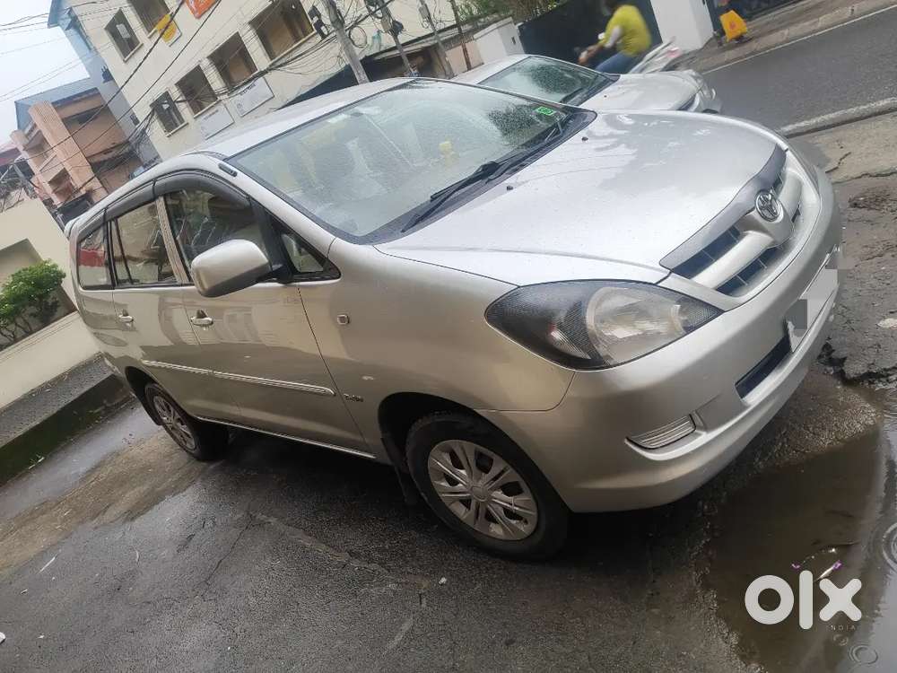 Toyota Innova 2008