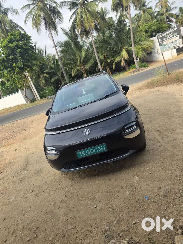 Mg Windsor Ev Essence 2025
