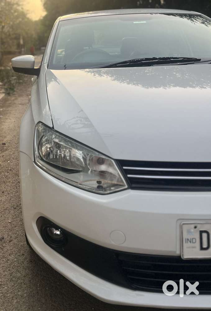 Volkswagen Vento 2010-2013 Petrol Highline, 2012, Petrol
