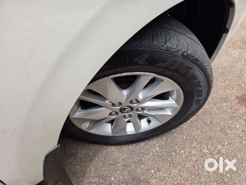 Toyota Innova Crysta 2.8 Z, 2017, Diesel
