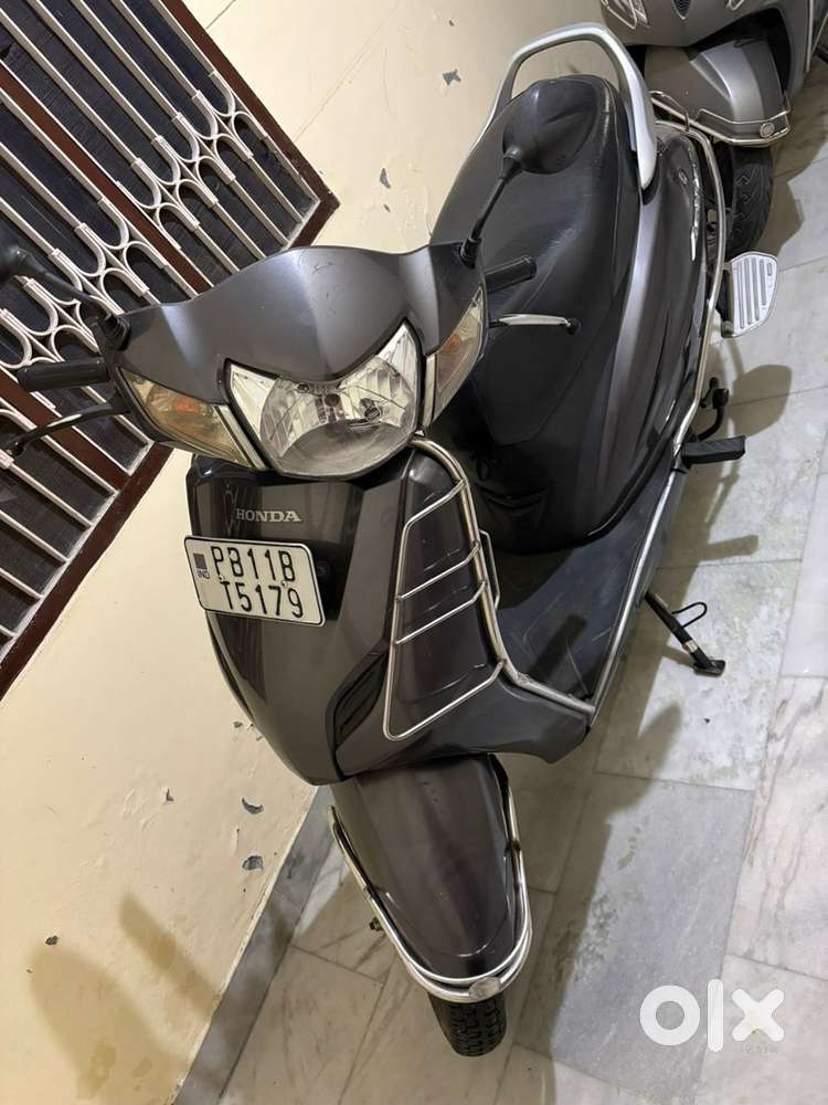 Active for sale Scooters 1823732877