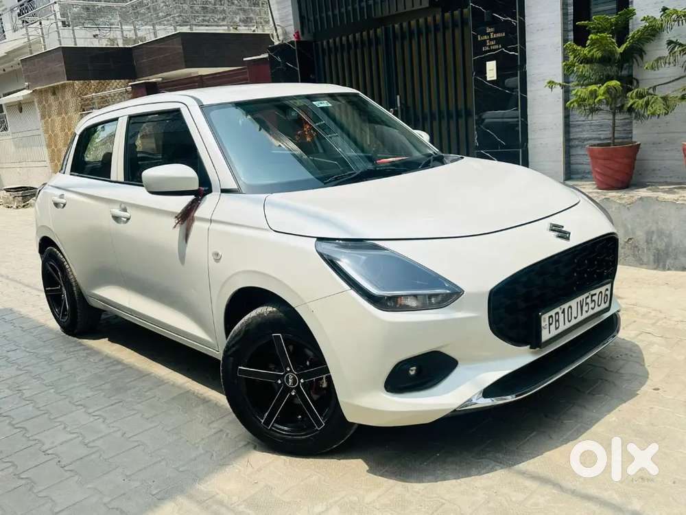 Maruti Suzuki Swift 2024 Petrol 21000 Km Driven