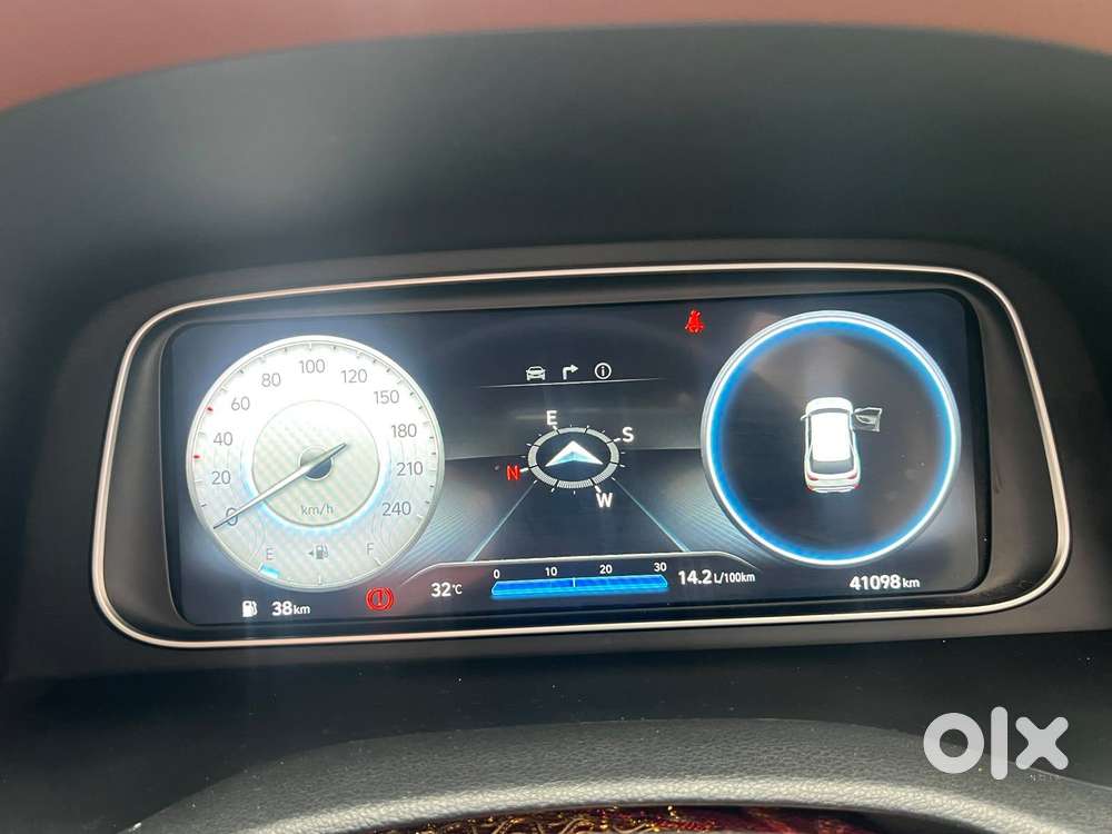Hyundai Alcazar Platinum, 2021, Petrol