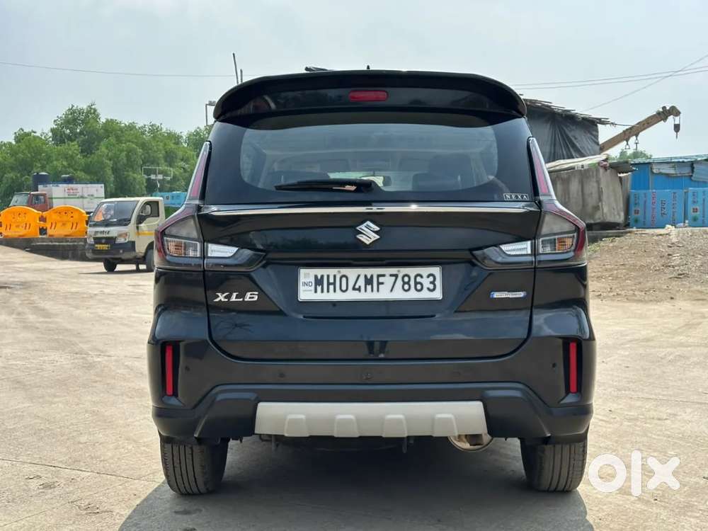 Maruti Suzuki Xl6 1.5 Zeta At, 2024, Petrol