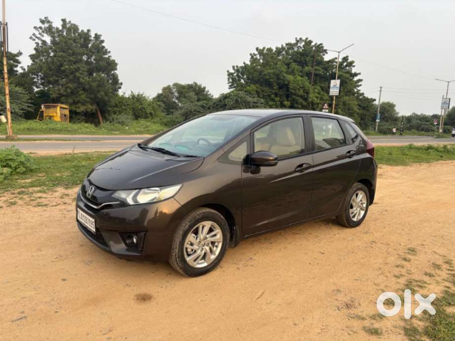 Honda Jazz V Cvt, 2016, Petrol