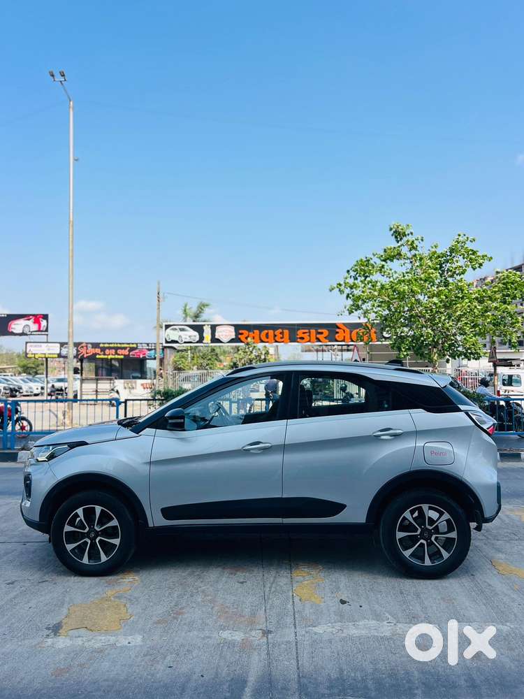 Tata Nexon 1.2 Revotron Xz Plus, 2020, Petrol