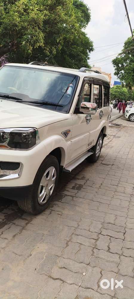 Mahindra Scorpio S4, 2014, Diesel