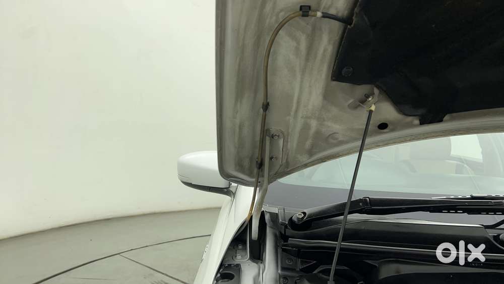 Maruti Suzuki Ciaz 2014-2017 At Zxi, 2016, Petrol