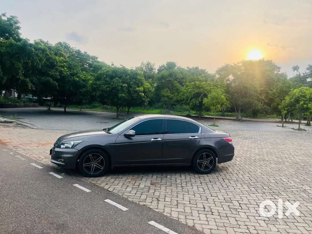 Honda Accord 2013 Petrol Well Maintained