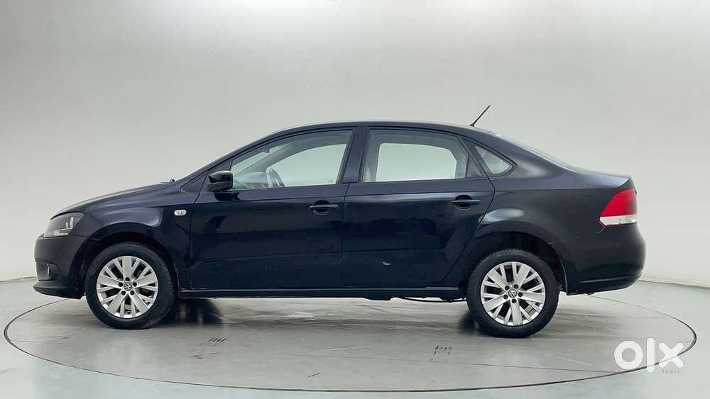 Volkswagen Vento Petrol Highline, 2015, Petrol